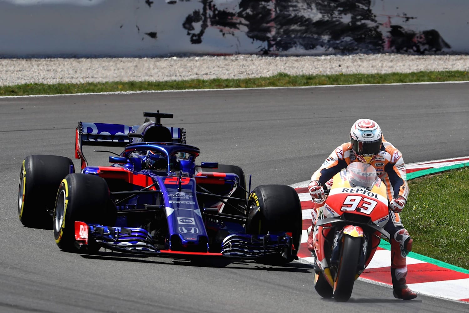 motogp repsol honda team f1 red bull racing 2015
