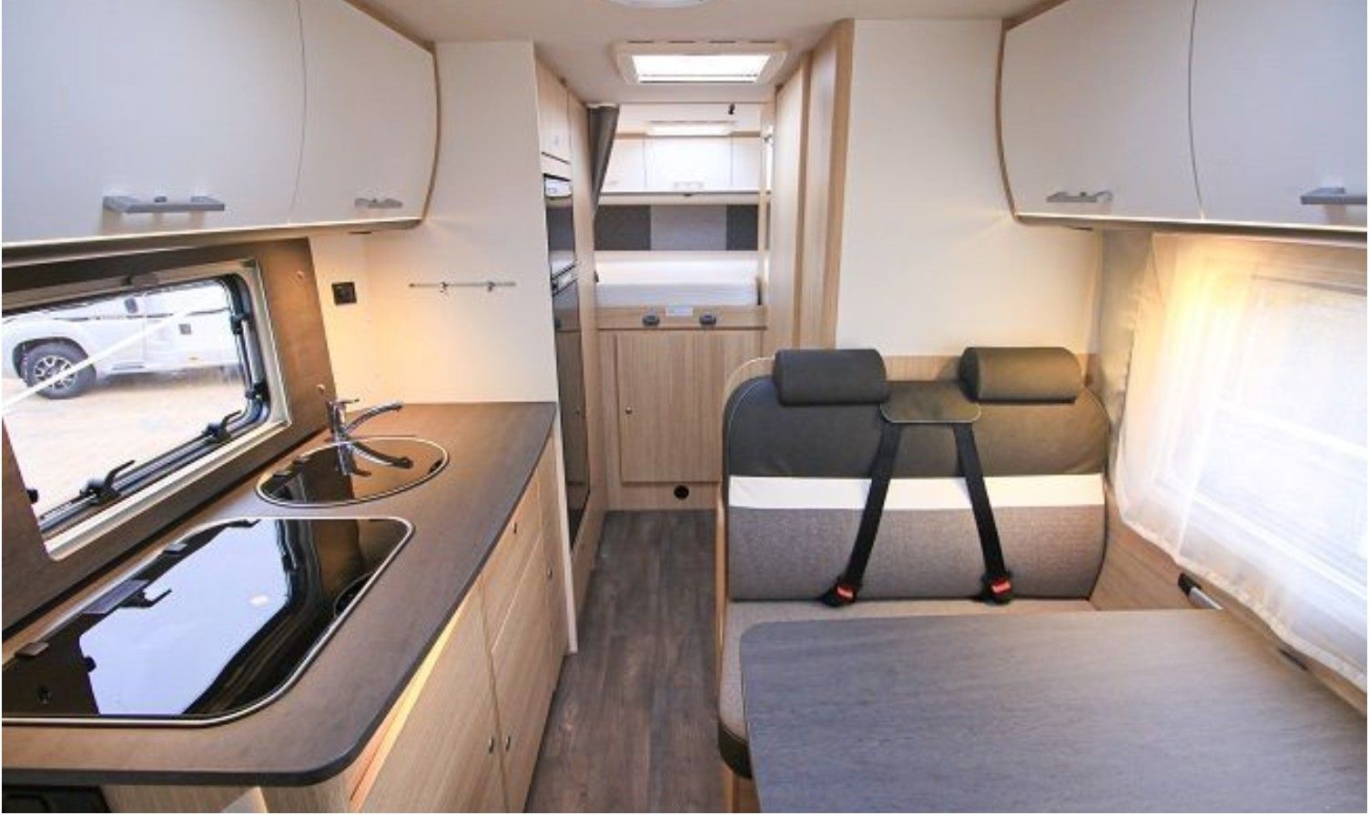 autocaravana interior