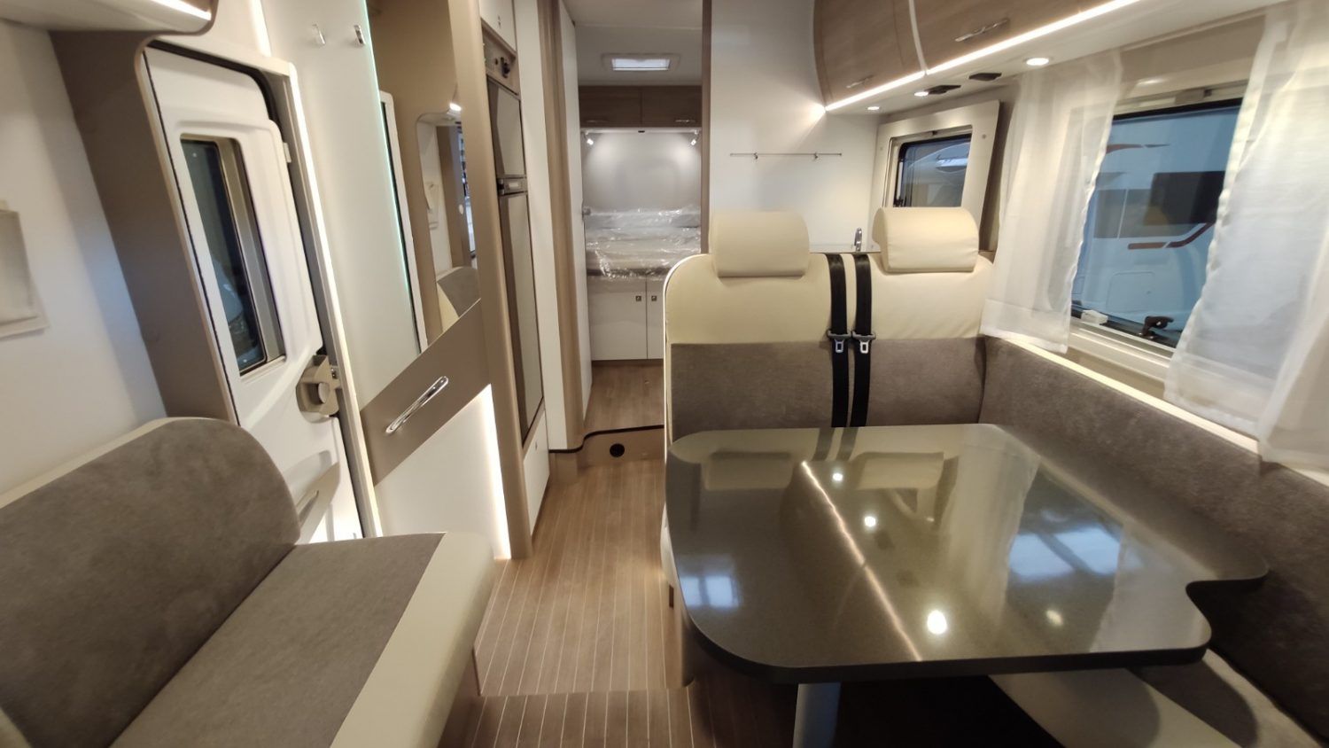 Autocaravana Laika Integral Ocean 725: Una experiencia de viaje inigualable 1 d5736e2c d582 462d 8fa2 70f64539078b