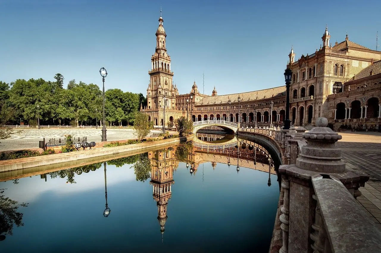 que ver sevilla.jpg